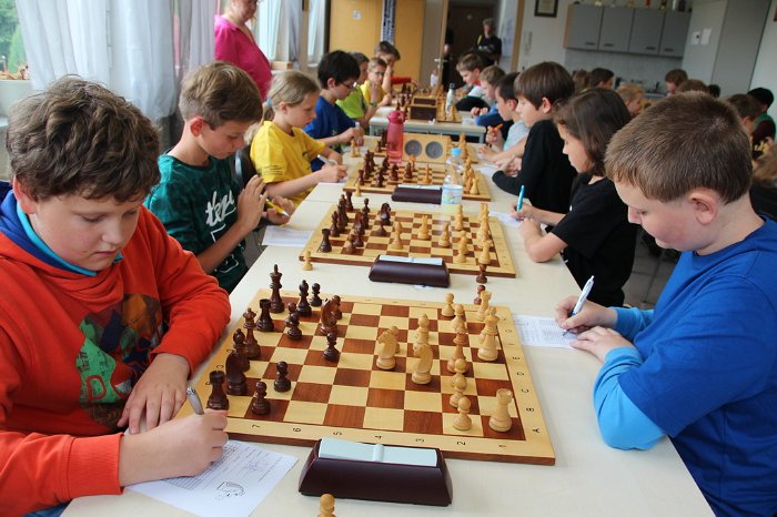 2016-06-Schach-Kids-Turnier-2016-37